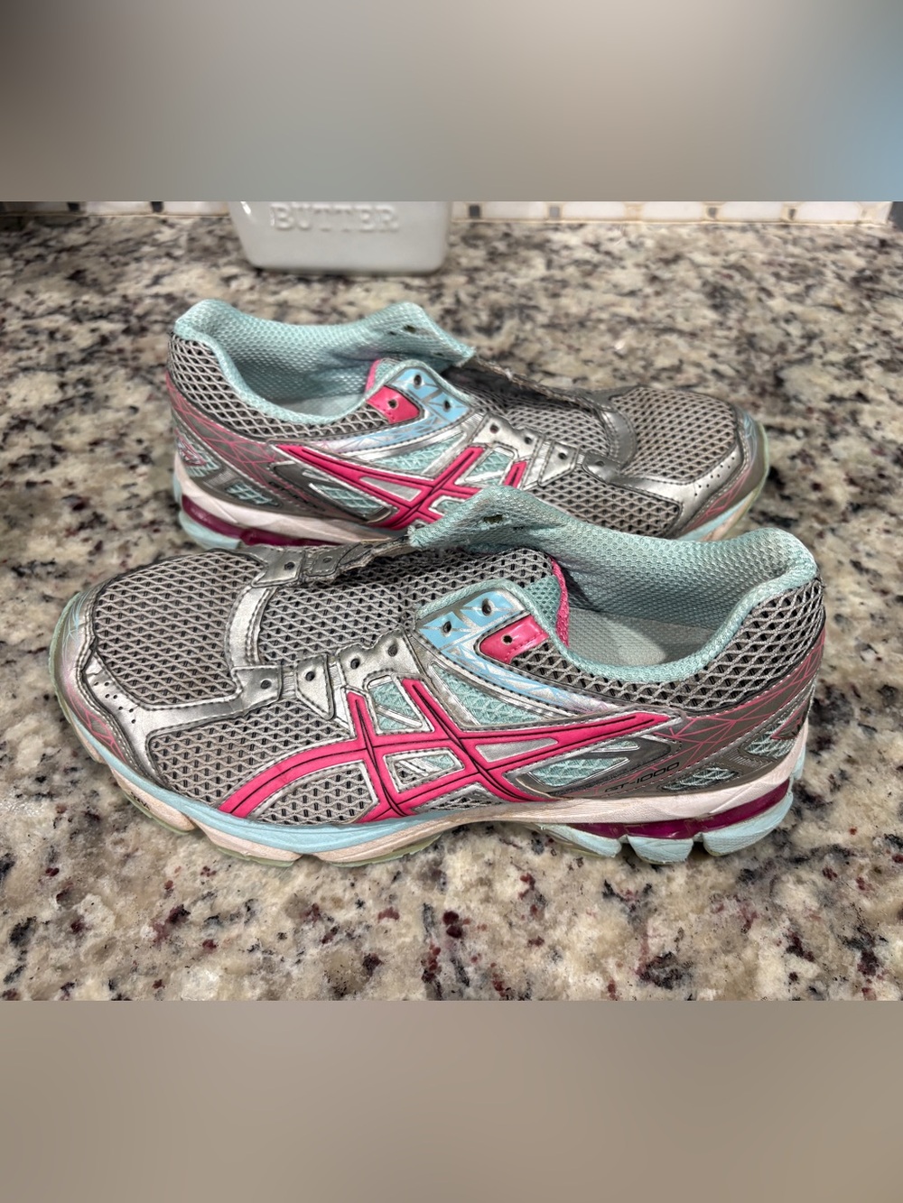 Asics Women's GT-1000 3 Running Shoe Lightning/Hot Pink